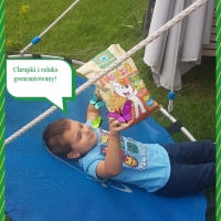 Relaks przy chrupkach